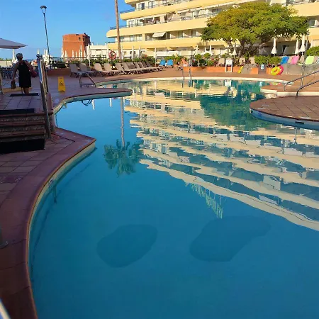 דירה Sea View At Santa Maria אדחה