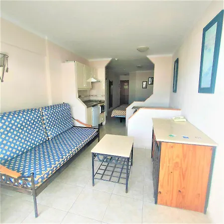 Sea View At Santa Maria 3* אדחה