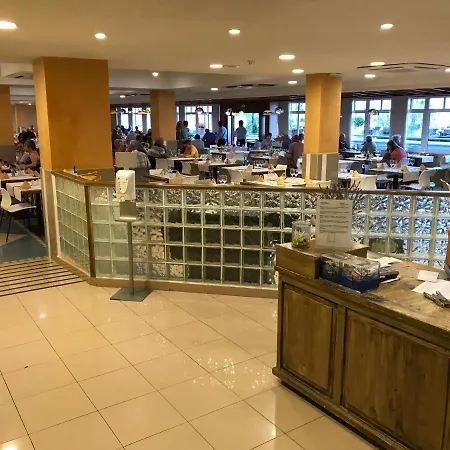 Sea View At Santa Maria דירה 3*