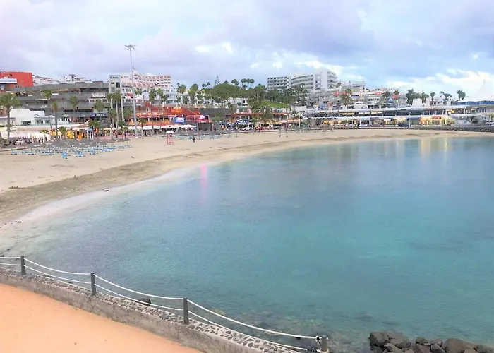 Sea View At Santa Maria 公寓 3*