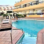 Sea View At Santa Maria 3* 아데제